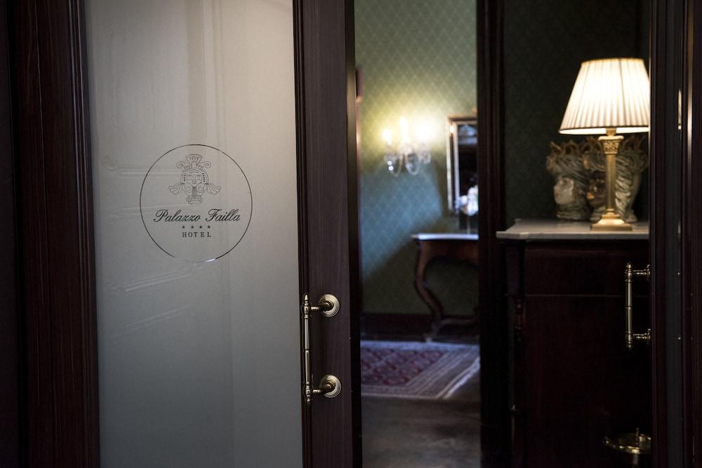 Palazzo Failla Hotel Модика Экстерьер фото