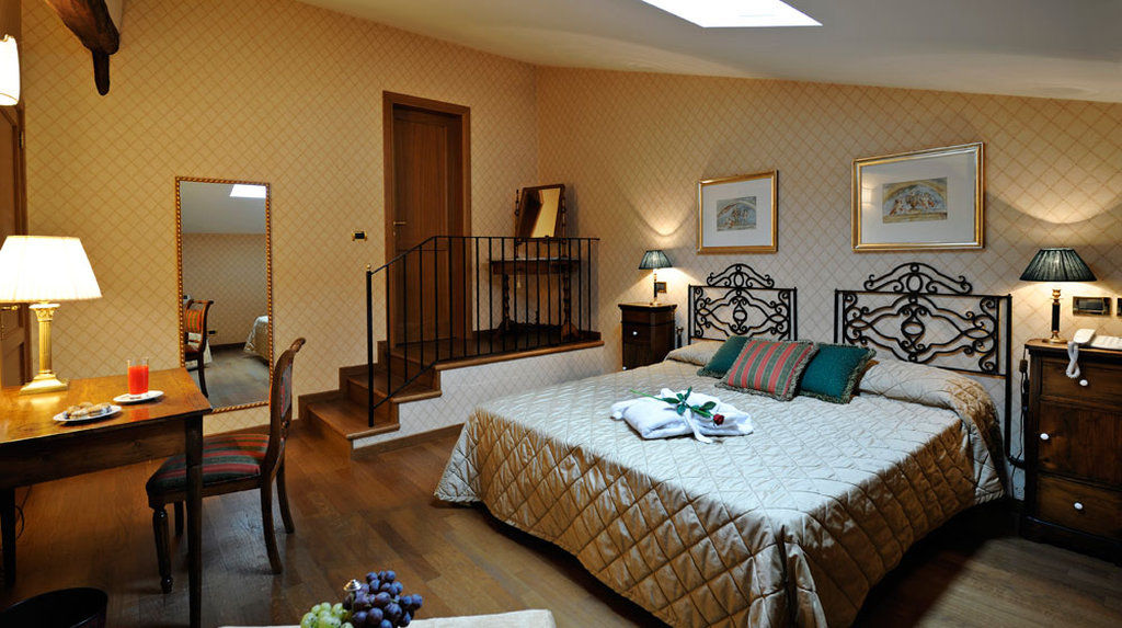 Palazzo Failla Hotel Модика Экстерьер фото