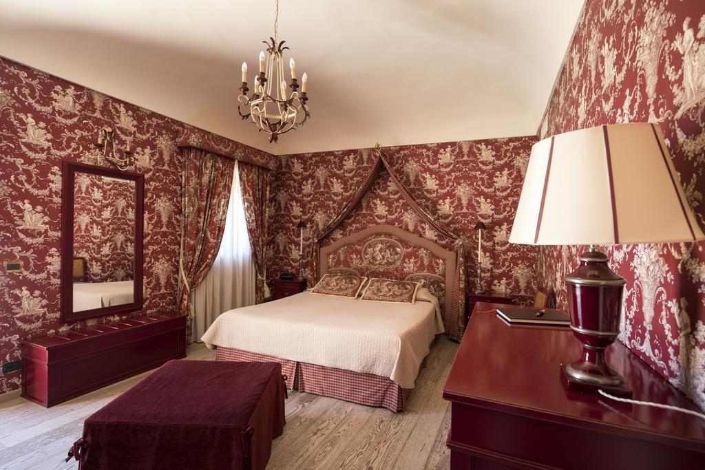 Palazzo Failla Hotel Модика Экстерьер фото